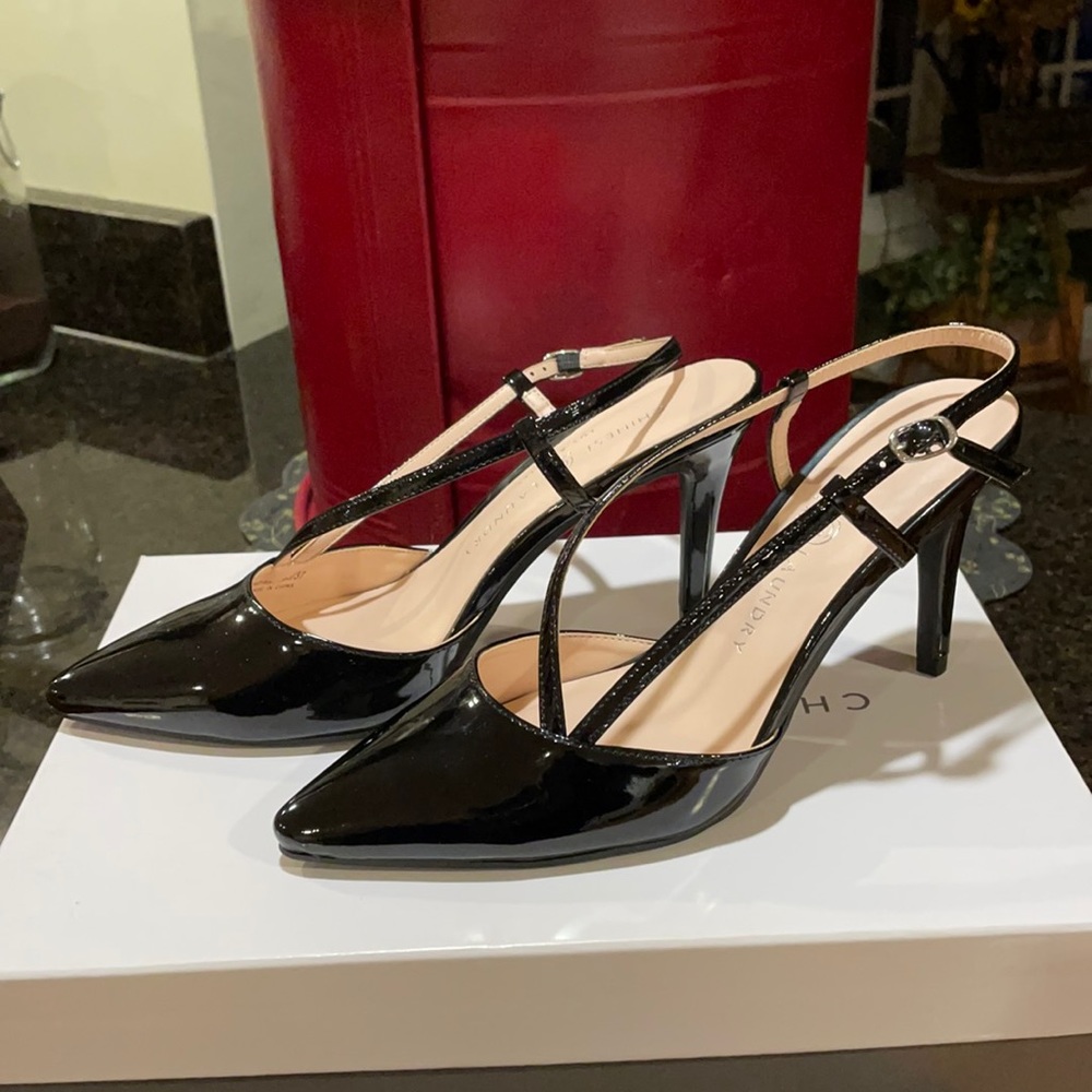 NWT Chinese Laundry 6.5 black patent shoe